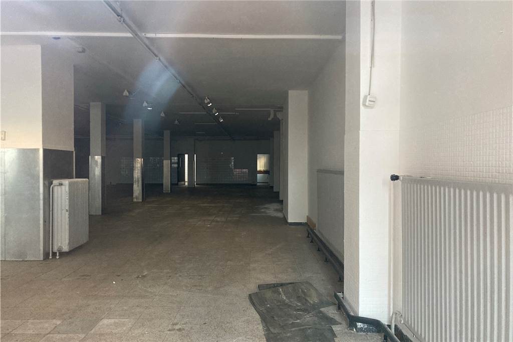 Ex-Netto-Markt: Nachbarn wollen Schandfleck verschwinden lassen Netto in Schwerte