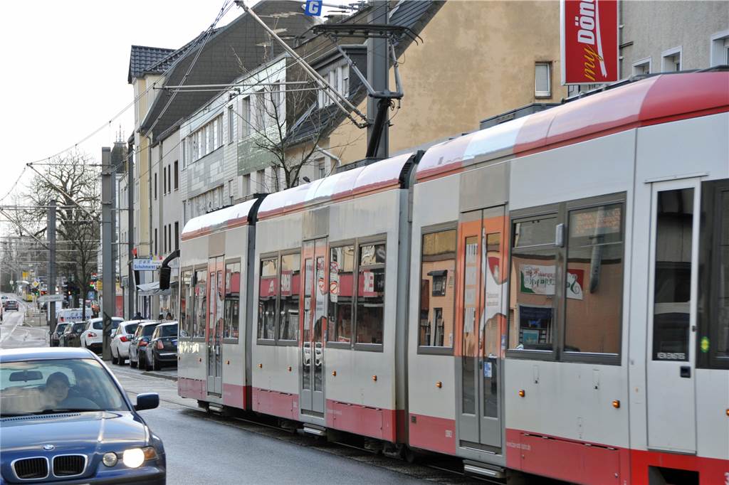 Wickeder lehnt OWIIIa-Weiterbau ab und wünscht sich für Autos einen unattraktiven Hellweg So sieht's im Normalfall auf dem Wickeder Hellweg aus.