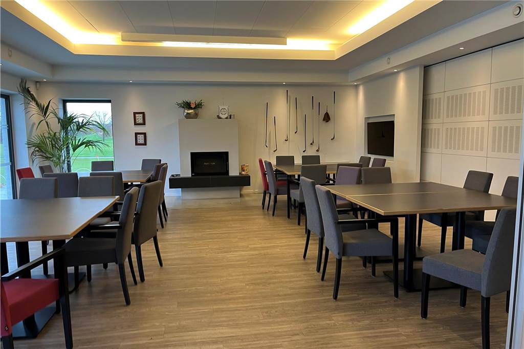 20-Jähriger übernimmt Gastronomie im Royal Saint Barbara‘s Golfclub So sieht's in der Gastronomie des Royal Saint Barbara's Golfclub auf Hohenbuschei aus.