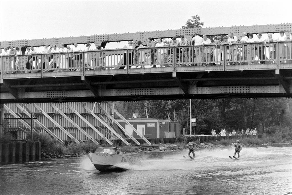So spektakulär ging es beim Kanalfest in den 1980er-Jahren zu.