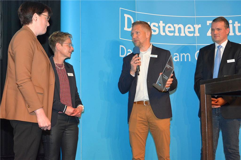 So viele Gäste gab es bei der jährlichen Preisverleihung "Unternehmer des Jahres" noch nie in Dorsten, wie bei der 18. Auflage im Jahr 2022.