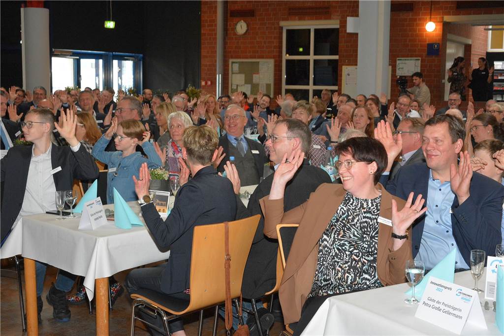 So viele Gäste gab es bei der jährlichen Preisverleihung "Unternehmer des Jahres" noch nie in Dorsten, wie bei der 18. Auflage im Jahr 2022.