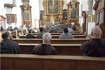 So viele Kapuzinerpatres sieht man in der Klosterkirche eigentlich nur zu besonderen Anlässen. Bald könnten im Kloster aber deutlich mehr als die derzeit vier Patres wohnen. 