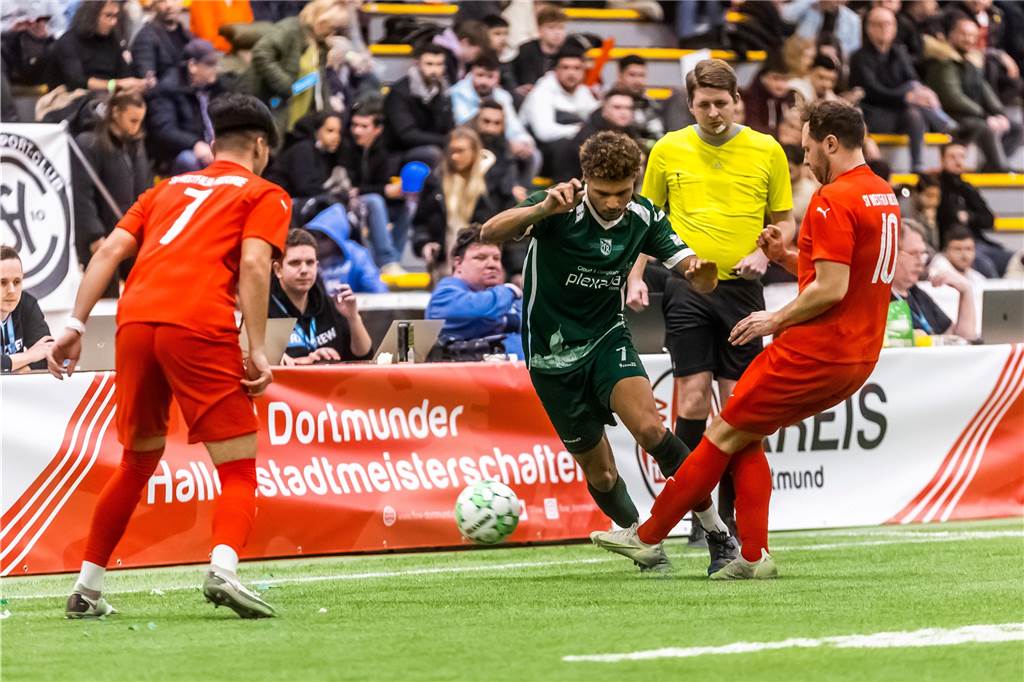 Sölde zieht mit einem 1:1 gegen Huckarde in den zweiten Tag ein.
