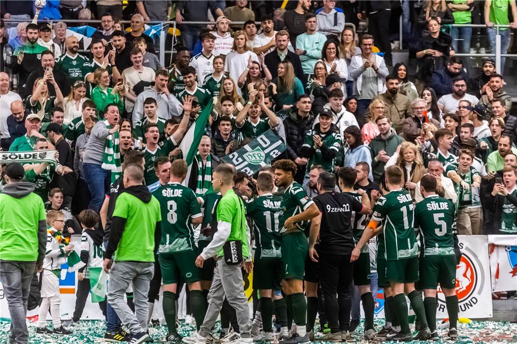 Sölde zieht mit einem 1:1 gegen Huckarde in den zweiten Tag ein.