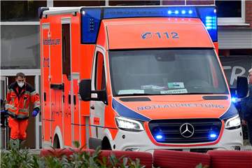 Sogar ein Krankenwagen musste am Sonntag anrücken.