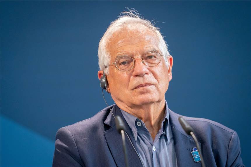 Nach Nawalny-Vergiftung: EU droht Russland offen mit Sanktionen Solange man nicht wisse, wer verantwortlich sei, sei es schwierig, über Strafmaßnahmen zu sprechen, ließ der EU-Außenbeauftragte Josep Borrell mitteilen.