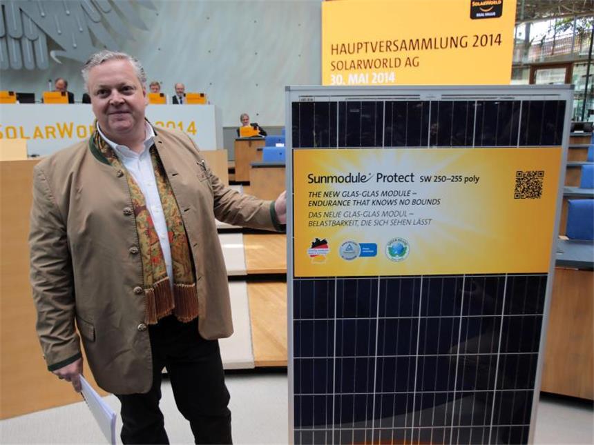Solarworld: Nehmen nach Schuldenschnitt "massiv Fahrt auf" Solarworld-Chef Frank Asbeck sieht seine Firma wieder gut aufgestellt. Foto: Oliver Berg