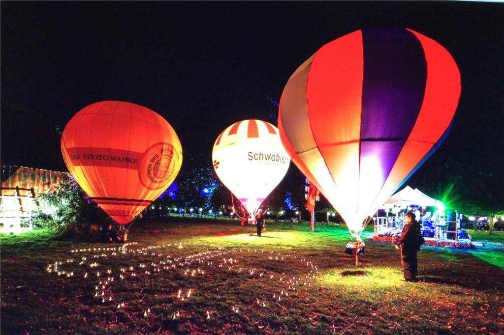 Neues Event im Rombergpark: „Adventszauber am Zoo“ feiert bald Premiere Solche Ballons waren beim letzten Winterglühen in Hombruch zu bewundern.