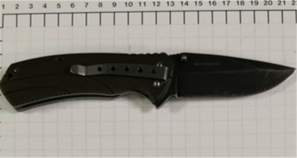 18 Messer in 5 Tagen gefunden: Waffen vor allem bei jungen Schülern beliebt Solche Messer stellen die Bundespolizisten regelmäßig im Hauptbahnhof sicher.