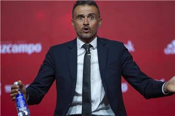 Soll die „Furia Roja“ wieder in die Erfolgsspur bringen: Nationalcoach Luis Enrique. Foto: Francisco Seco/AP