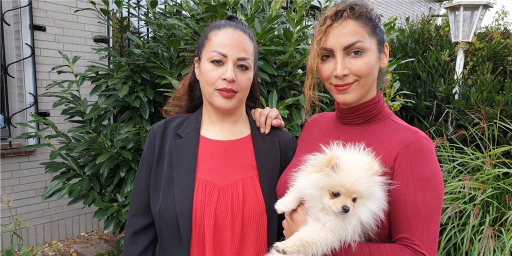 Somaye und Maja eröffnen einzigartiges Café in Dortmunder Stadtteil Somaye Sobhani, Maja Zakeri (v.l.n.r.) und ihr Hund Erbse freuen sich: Bald eröffnet ihr Kunst-Café „Anar“.
