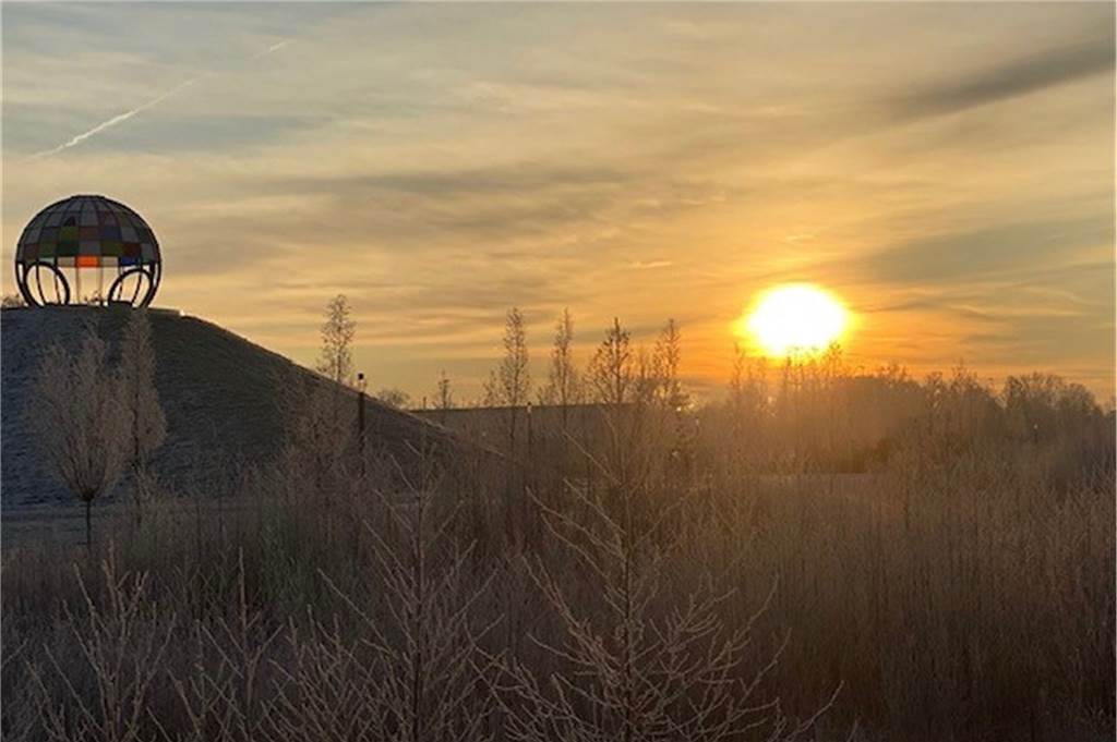 Sonnenaufgang über dem Auenpark in Selm.