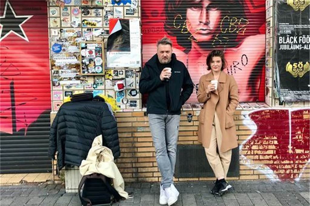 Schermbecker Landhelden laden zu Benefizkonzert für Ukraine ein Sophia Fitz und Martin Bechler lesen in Schermbeck aus ihrem Buch „Kork".