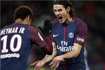 Sowohl Neymar (l) als auch Edinson Cavani trafen für Paris. Foto: Christophe Ena