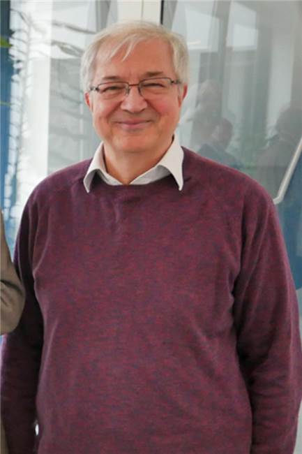 Sozialplaner Hans Zakel befasst sich seit Jahrzehnten mit dem Thema Pflege und stellt zudem jährlich den Pflegebedarfsplan für den Kreis Unna auf.