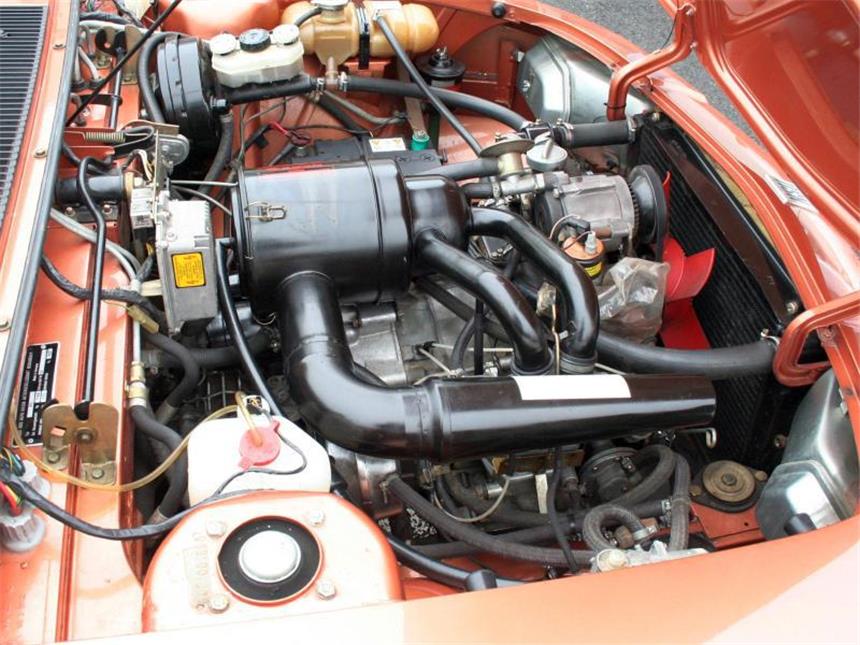 Limousine mit unverwechselbarem Klang - 50 Jahre NSU Ro 80 Später eine runde Sache: Laut Experten hatte NSU die Probleme mit seinem Wankelmotor ab 1970 im Griff. Foto: Thomas Geiger/dpa-tmn