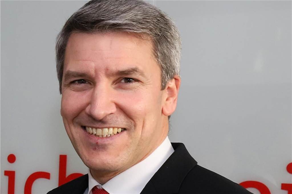 Sparkassen-Vorstand Tobias Laaß.