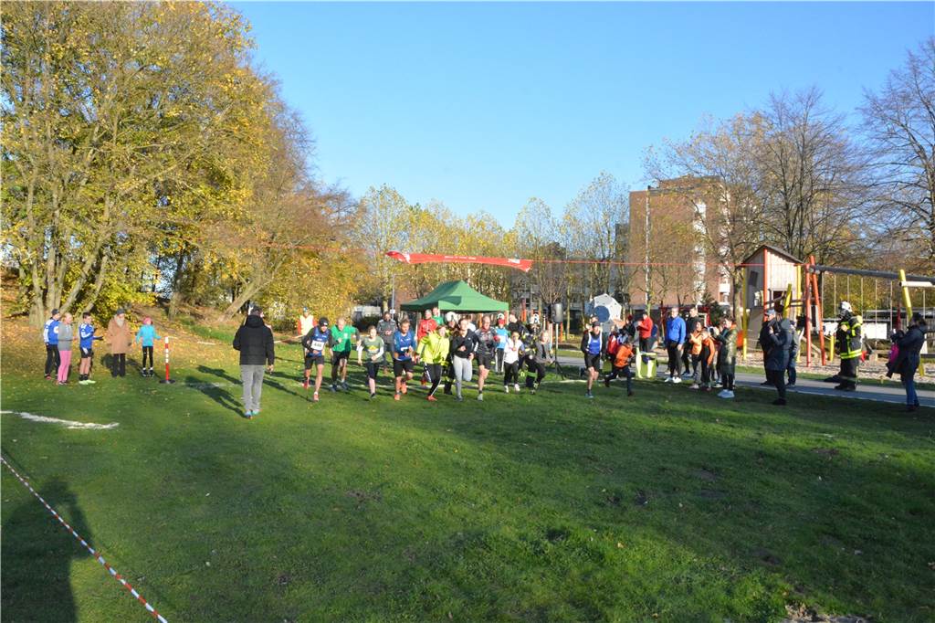 Der Dorstener SparkassenCross in Bildern: Wenn die Feuerwehr trainiert SparkassenCross LT Dorsten