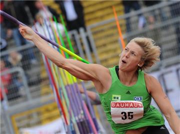 Speerwerferin Christina Obergföll hofft in Daegu auf den ganz großen Wurf.