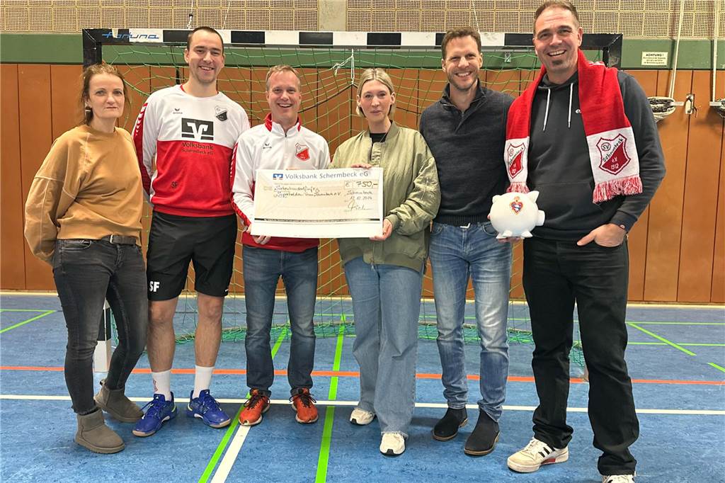Spende SV Schermbeck Handball fürs Superhelden-Team