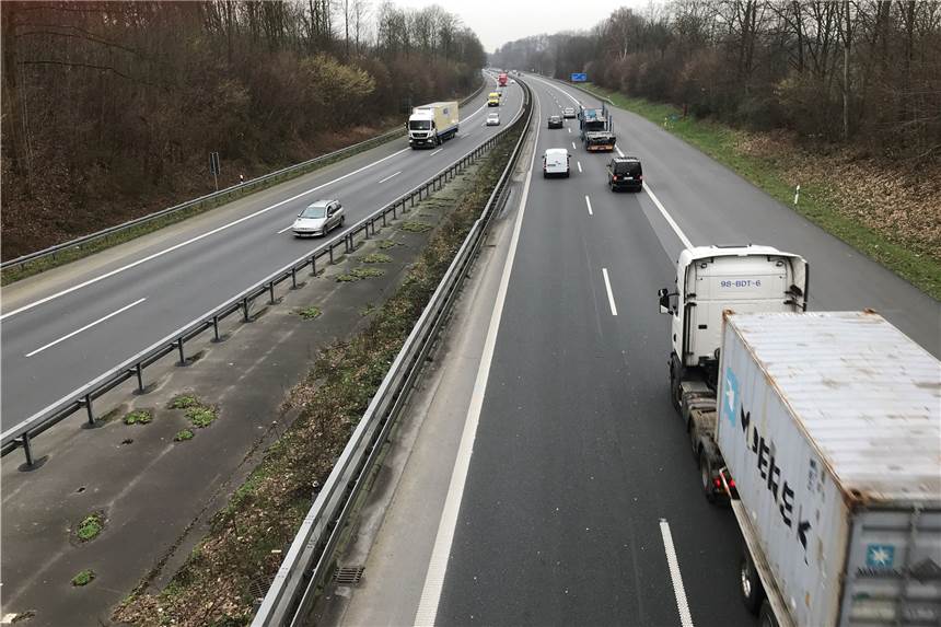 Sperrungen der A43 haben auch Auswirkungen auf das Verkehrsaufkommen der anliegenden Autobahnen A42 und A2.