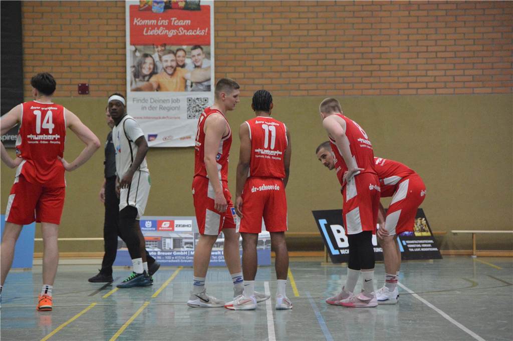 Spiel 2, NEW Elephants Grevenbroich - BSV Münsterland Baskets Wulfen 81:77 (44:37)