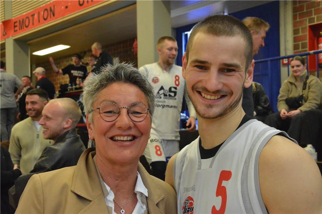 Spiel 3, BSV Münsterland Baskets Wulfen - NEW Elephants Grevenbroich75:70 (43:33)