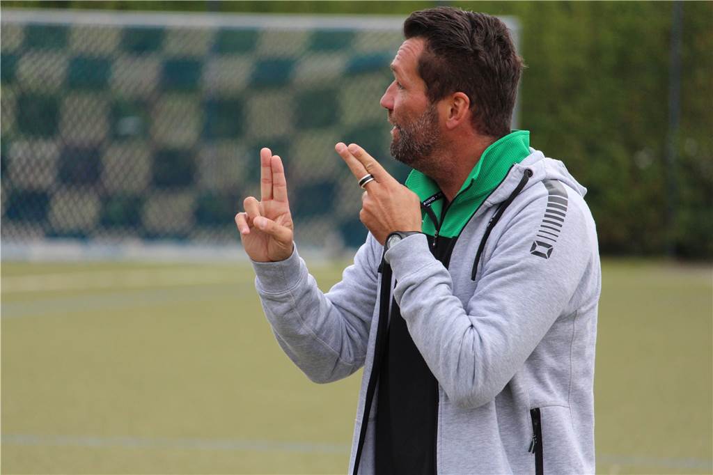 Königsborner SV dementiert Zahlungen an Söldes Gegner, VfR-Coach hat etwas anderes gehört Spieler der SG Massen haben eine Prämie angeboten bekommen, meint Söldes Marco Nagel.