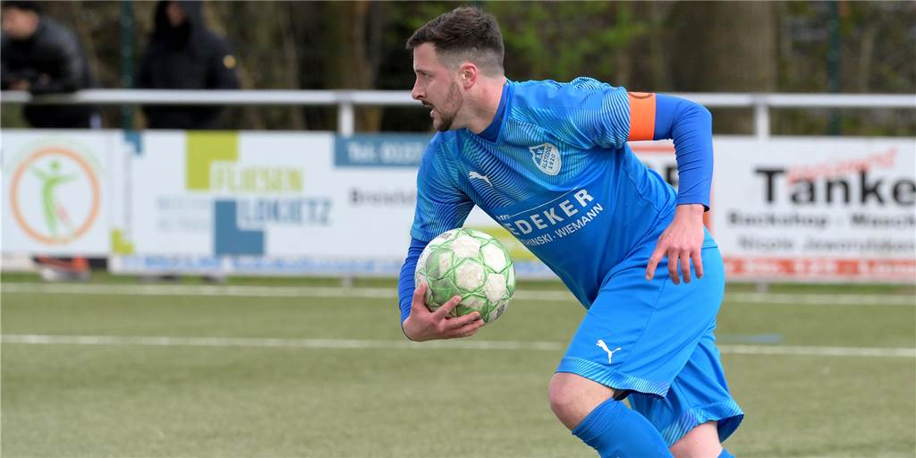 Rückkehr zum VfL Kamen zu Bruder Rene? BW Alsteddes Kapitän Mario Lindner (33) verrät seine Pläne Spielt seit 2019 für BW Alstedde: Kapitän Mario Lindner. Kehrt er noch einmal zum VfL Kamen zurück?