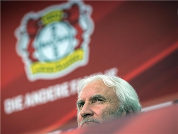 Sportdirektor Rudi Völler ist für Bayer Leverkusen auf Trainersuche. Foto: Federico Gambarini