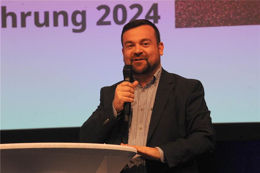 Jede Menge Ehrungen im Freischütz: 90 Bilder von der 57. Sportlerehrung der Stadt Sportlerehrung 2024 der Stadt Schwerte
