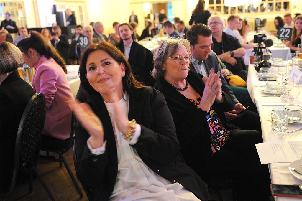 Jede Menge Ehrungen im Freischütz: 90 Bilder von der 57. Sportlerehrung der Stadt Sportlerehrung 2024 der Stadt Schwerte