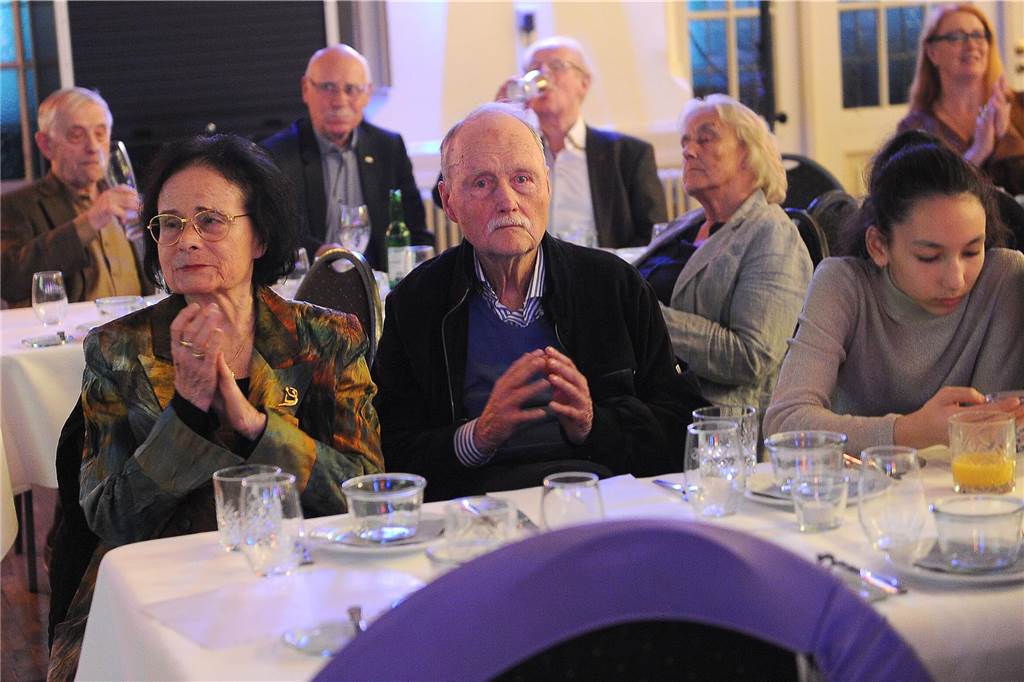 Jede Menge Ehrungen im Freischütz: 90 Bilder von der 57. Sportlerehrung der Stadt Sportlerehrung 2024 der Stadt Schwerte