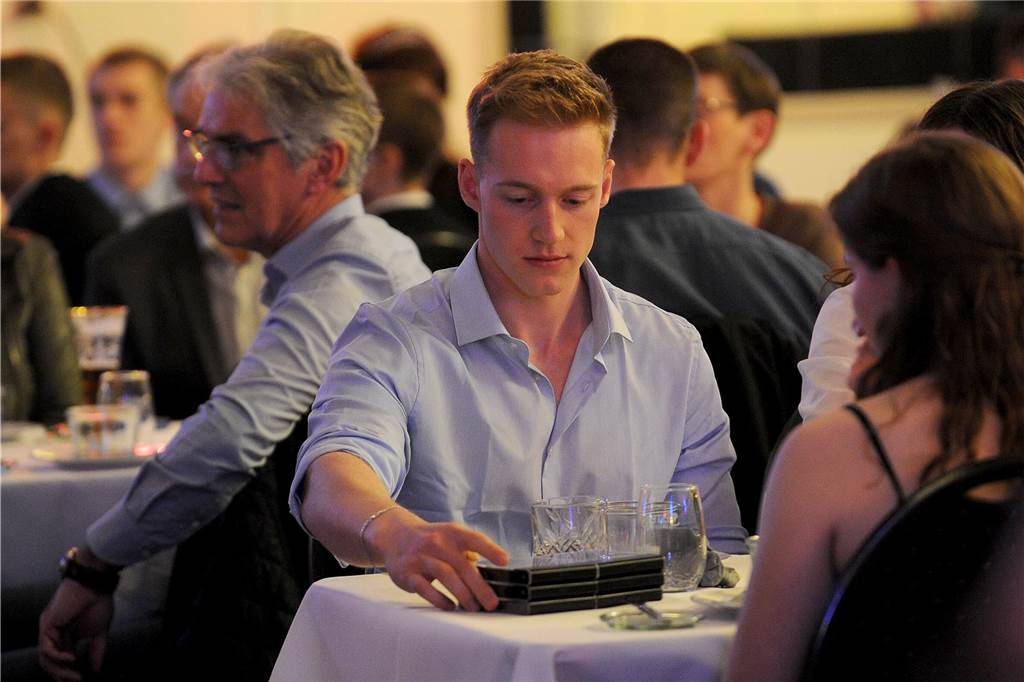 Jede Menge Ehrungen im Freischütz: 90 Bilder von der 57. Sportlerehrung der Stadt Sportlerehrung 2024 der Stadt Schwerte