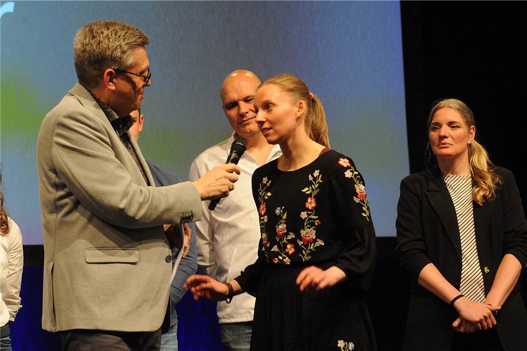 Jede Menge Ehrungen im Freischütz: 90 Bilder von der 57. Sportlerehrung der Stadt Sportlerehrung 2024 der Stadt SchwerteVerleihung der Sportplakette Silber