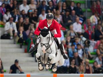 Springreiter Daniel Deusser ist mit Cornet D'Amour in Las Vegas Favorit. Foto: Rolf Vennenbernd