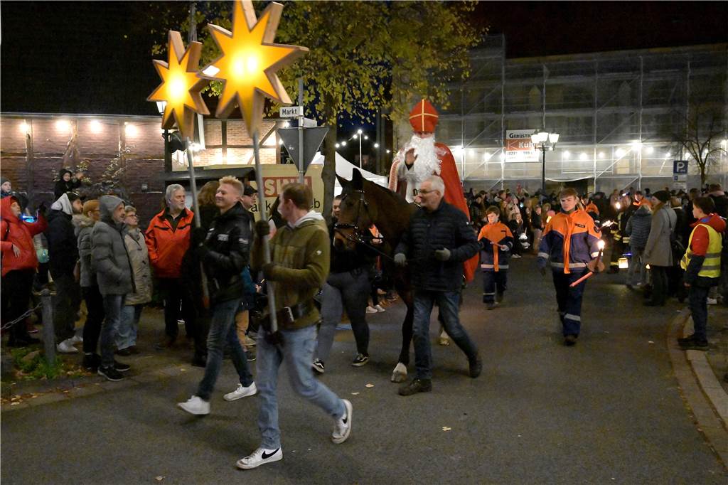 St. Martin ist am Sonntag (6. November) durch Südkirchen geritten. 