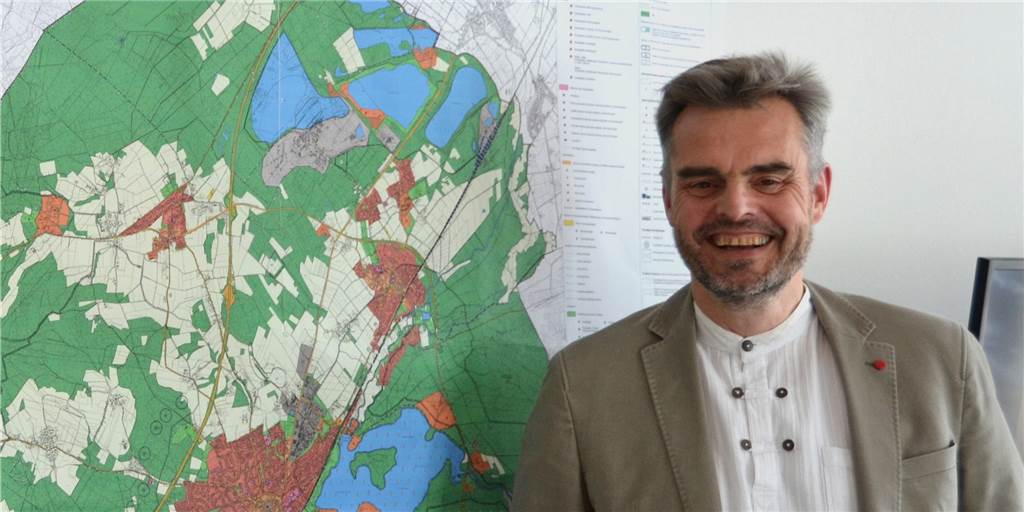Wohnen in Haltern: „Ältere Menschen nicht aus ihren Häusern drängen“ Stadtplaner Ingo Stapperfenne will das Thema Generationswechsel in Halterner Wohngebieten und eine energetische Stadtsanierung als Zukunftsaufgabe forcieren.