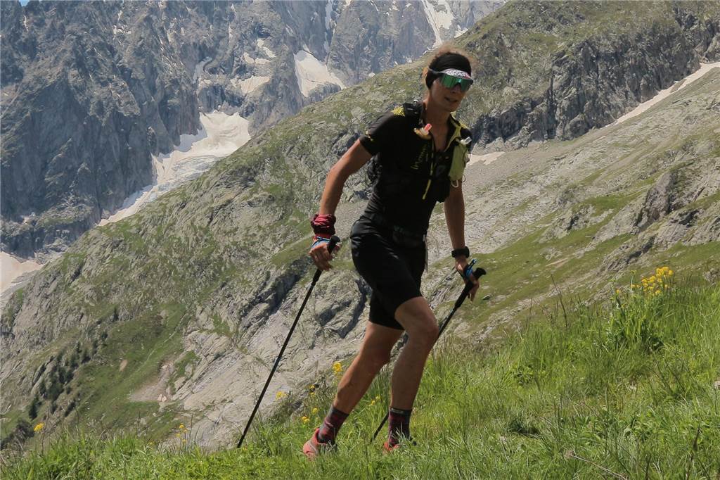 Enorme Belastungen: Lüner Ultratrail-Läufer muss Schwindel und Schlafentzug trotzen Ständig rauf und runter: Die absolvierten Höhenmeter bei den Ultratrails, die Volker Fohrmeister gelaufen ist, sind enorm.