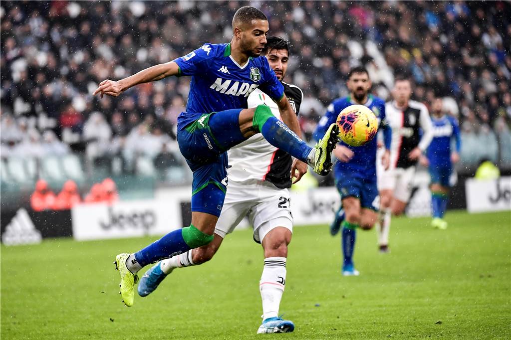 BVB-Leihspieler: Passlack und Gomez machen wichtigen Schritt - Burnic muss kämpfen Stammspieler bei US Sassuolo: Jeremy Toljan.