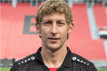 Stefan Kießling von Bayer 04 Leverkusen bestreitet gegen Hannover 96 das letzte Spiel seiner Karriere. Foto: Federico Gambarini/Archiv