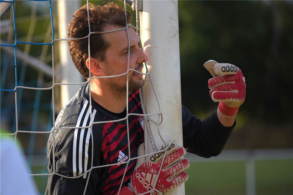 VfL Schwerte trennt sich von Trainer Dominik Buchwald sofort - Nachfolge ist schon geklärt Stefan Ladkau steigt beim VfL Schwerte vom Torwart- zum Cheftrainer auf.
