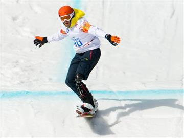 Stefan Lösler beendete den Wettbewerb im Snowboardcross auf Rang 22. Foto: Julian Stratenschulte