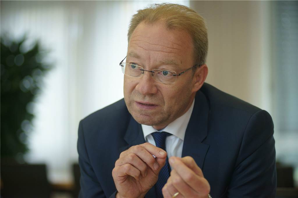 A45 jahrelang gesperrt - IHK sagt: Das kostet die Region Arbeitsplätze und Geld Stefan Schreiber, Hauptgeschäftsführer der IHK zu Dortmund.