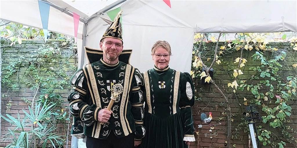 Das ist das neue Stadtprinzenpaar in Dorsten Stefan und Sonja Muth sind das neue Stadtprinzenpaar in Dorsten.