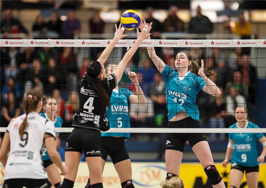USC-Endstation Schwerin Stefanie Karg, Louisa Lippmann, Wiebke Silge
Foto: MünsterView/Tronquet