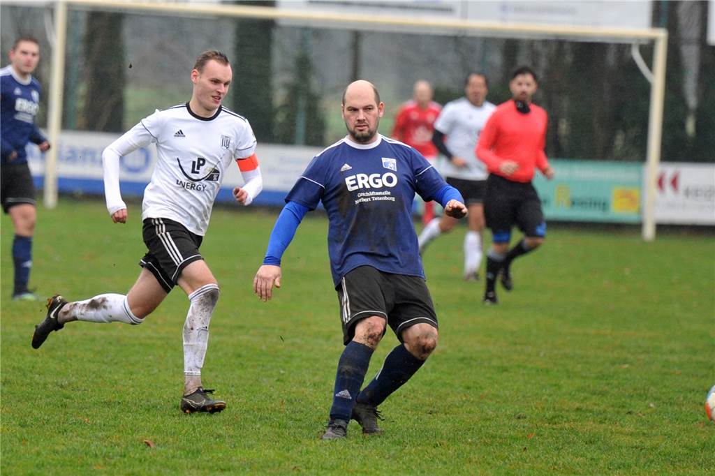 Der B-Liga-Bomber: Steffen Koppers bleibt auch nach 22 Toren entspannt Steffen Koppers beim Heimsieg gegen Fortuna Gronau II.