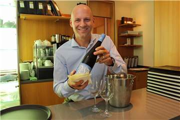 Steffen Kroes, Mitinhaber vom Hotel am Kloster in Werne wird in der kommenden Woche die Gastronomie in seinem Hotel wieder öffnen.