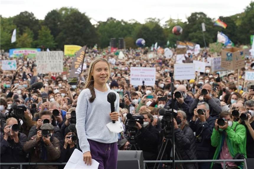 Zehntausende für Klimaschutz unterwegs – Thunberg in Berlin Steht in Berlin im Fokus: die schwedische Klimaaktivistin Greta Thunberg.